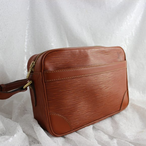 Louis Vuitton Trocadero 24 - Cognac Epi Leather - Picture 1 of 11